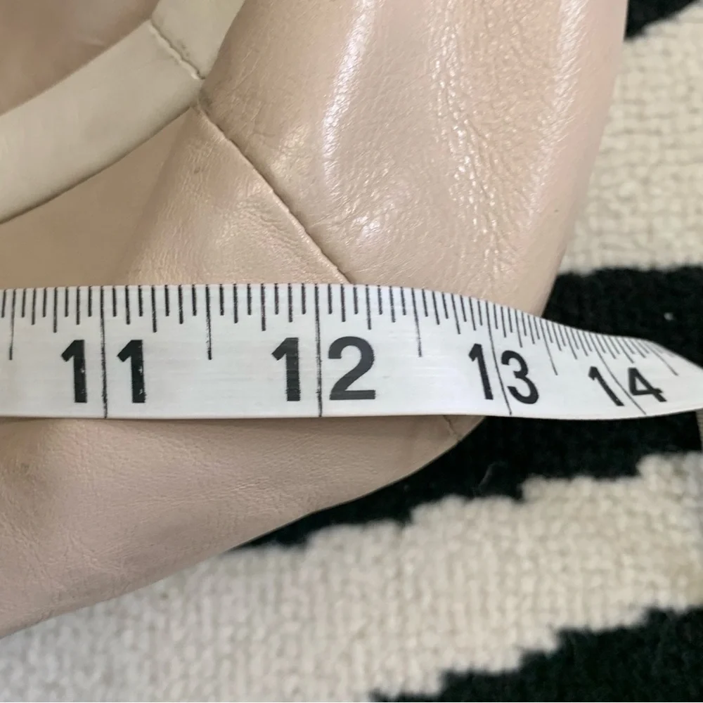 COACH Cricket Putty & White Leather 13601 Shoulder Bag - Picture 16 of 16